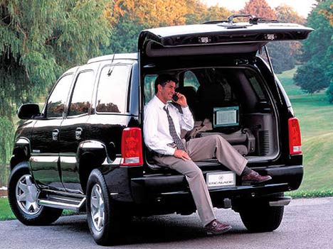  Cadillac Escalade    2006 