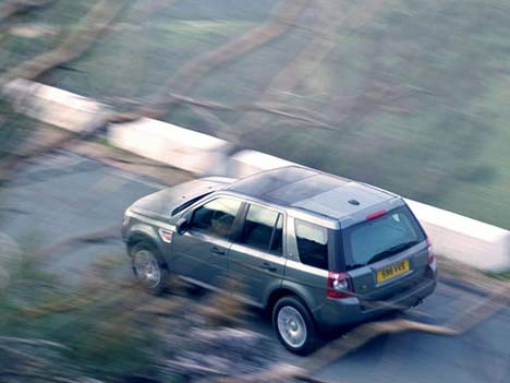   - Land Rover Freelander 2