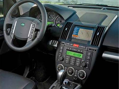   - Land Rover Freelander 2